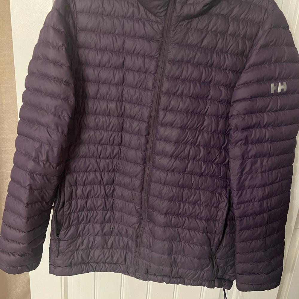 HH purple. Lightweight Puffer Jacket with Hood